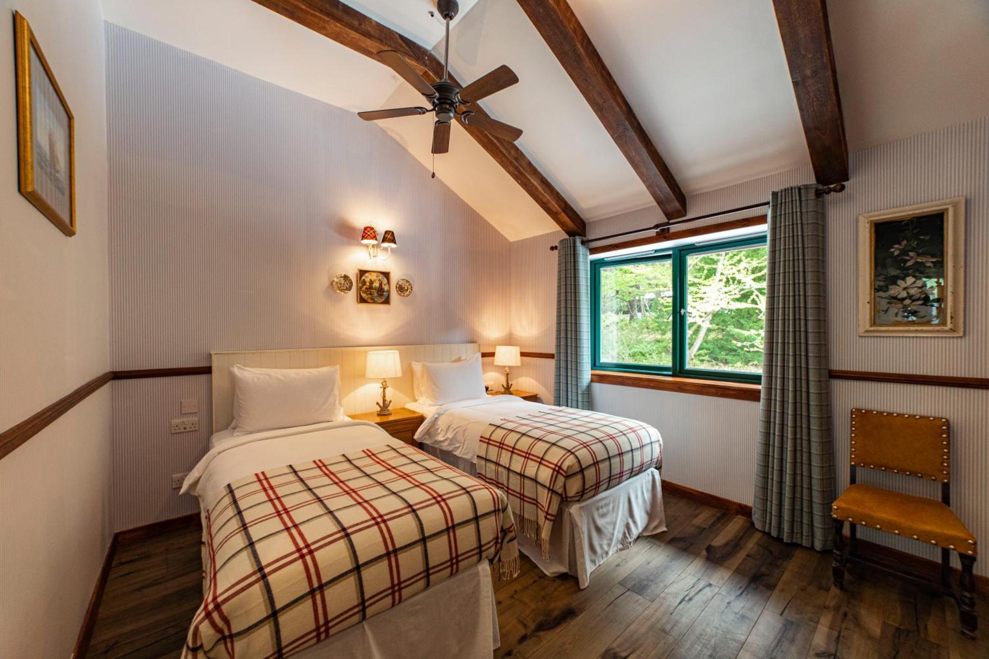 ספין ברידג' Black Sheep Hotels Cabins מראה חיצוני תמונה
